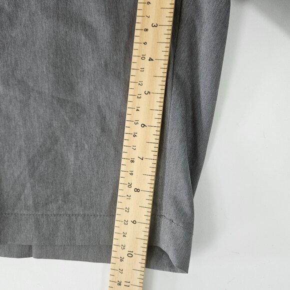 Haggar Premium Cool 18 Men's Shorts Sz 42 Gray Straight Fit Superflex Waistband - Picture 9 of 9